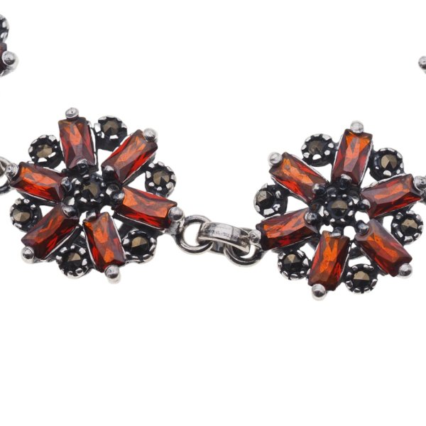 Granat fasetowany i markezyty w srebrze oksydowanym - bransoletka