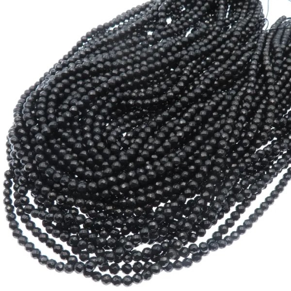 Hematyt czarny fasetowany kulki 4mm (sznur)