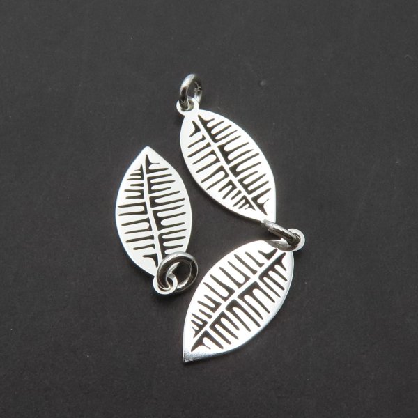 Srebro Ag  - zawieszka liść 15x6,6mm