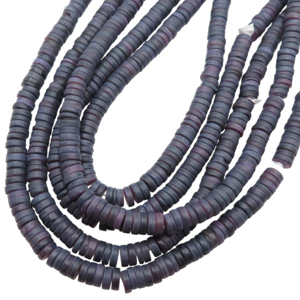 Muszla barwiona plastry 8x2,5-3 mm (sznur)