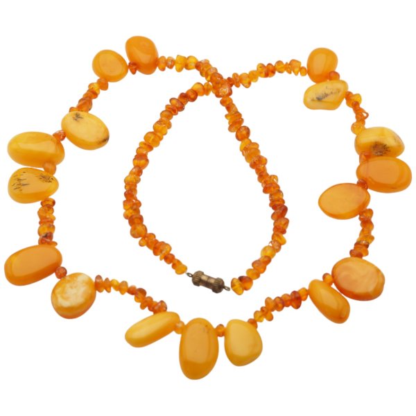 Bursztyn Mleczny, koniakowy i zapięcie - korale