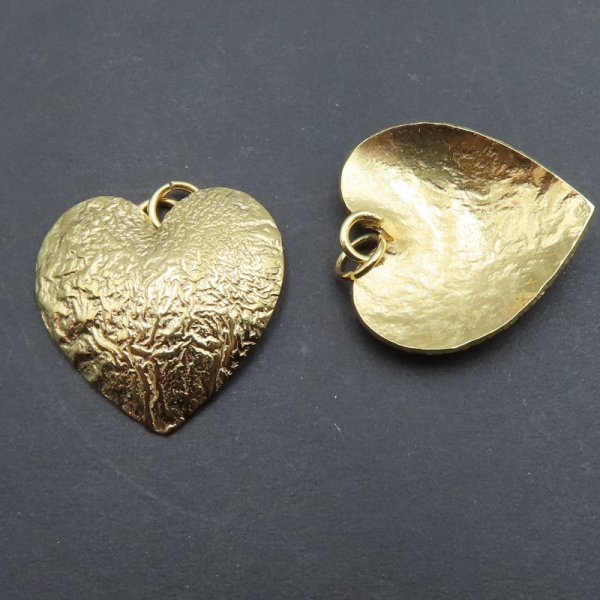 Srebro młotkowane Ag złocone - zawieszka duże serce  22 mm