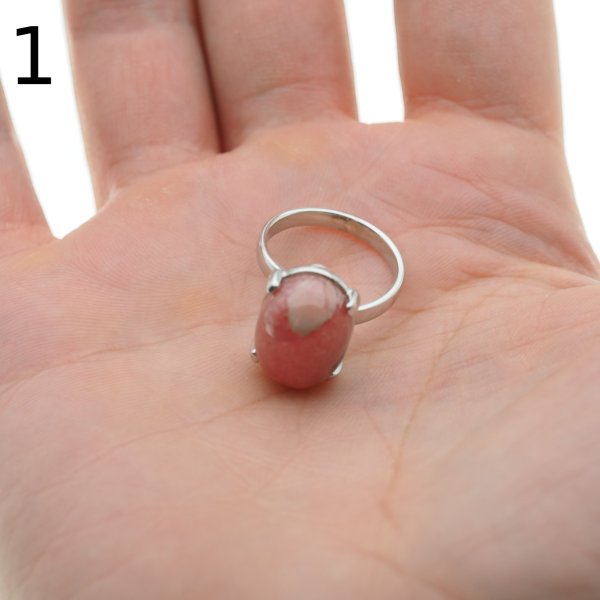 Rodochrozyt w srebrze rodowanym - pierścionek (Rozmiar Jubilerski 13)
