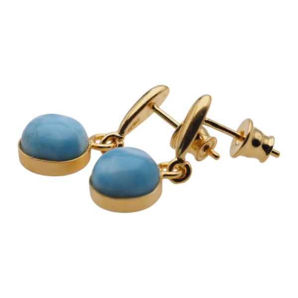 Larimar w srebrze złoconym - kolczyki wiszące sztyfty okrągłe 8 mm