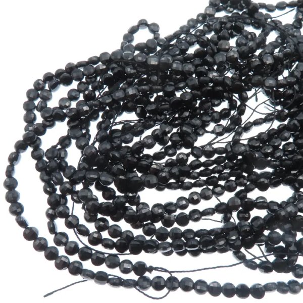 Turmalin czarny pastylki okrągłe fasetowane 4 mm (sznur)