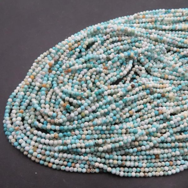 Turkus kulka fasetowana 2mm (sznur)