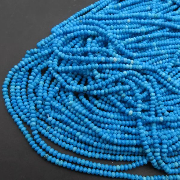 Turkus (howlit) niebieski fasetowane walce 3x2 mm (sznur)