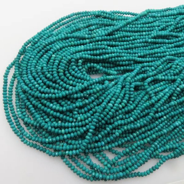 Turkus (howlit) zielony fasetowane oponki 3x2 mm (sznur)