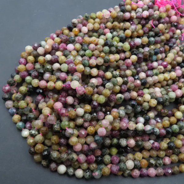 Turmalin kolorowy fasetowany kulki 6mm (sznur)