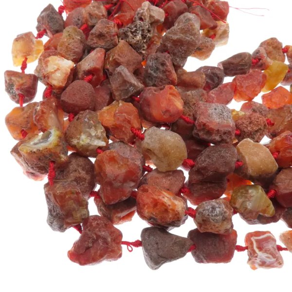 Agat czerwony surowy duże bryłki - nieregularne (sznur lub sztuka)