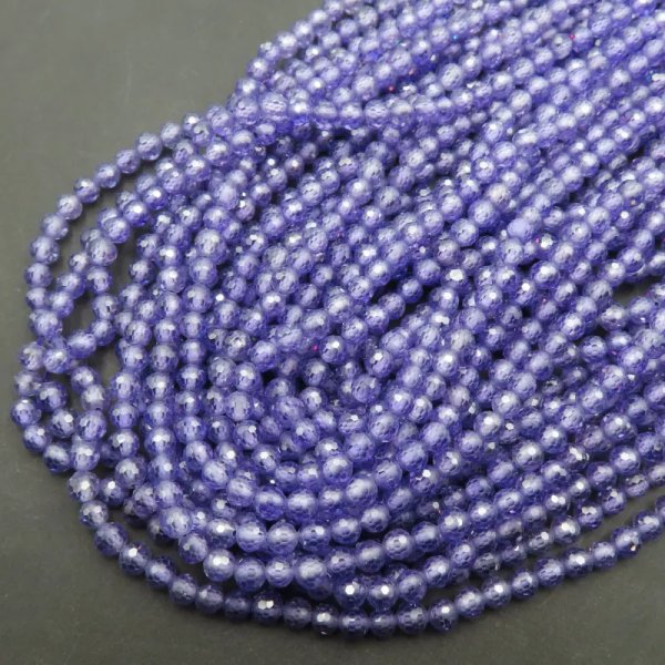 Cyrkon syntetyczny fioletowy - fasetowane kulki 4 mm (sznur) 
