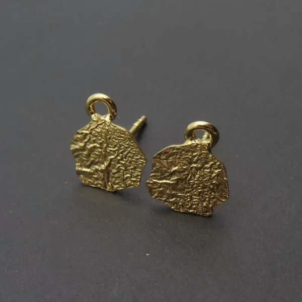 Srebro Ag Złocone - sztyfty młotkowane nieregularne (para) + baranki silikonowe złocone