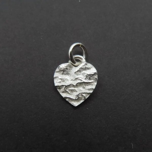 Srebro Ag - zawieszka serce młotkowane 10mm