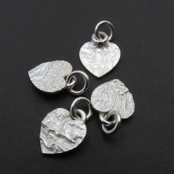 Srebro Ag - zawieszka serce młotkowane 10mm
