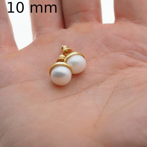 Perła biała i srebro złocone - kolczyki sztyfty - okrągłe 6, 8 lub 10 mm (para)