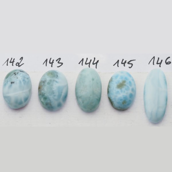 Larimar 18-26 x10-13 mm owal (różne kamienie do wyboru)