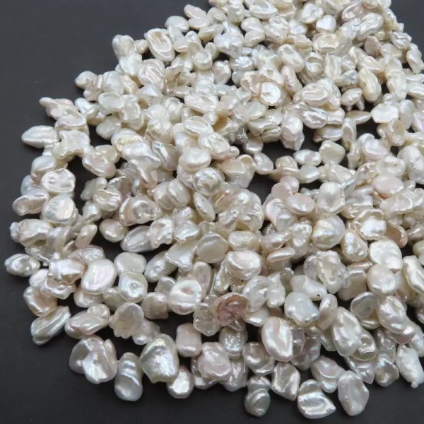 Perły Naturalne Hodowane Keshi nieregularne nr 221 (sznur)