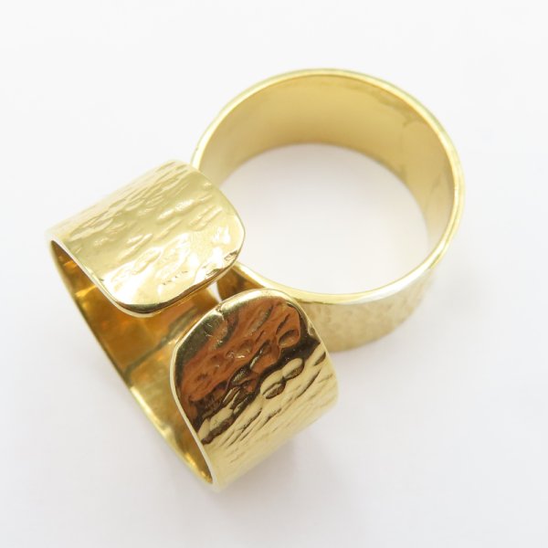 Pierścionek Obrączka młotkowana - srebro złocone (Rozmiar Jubilerski 13)