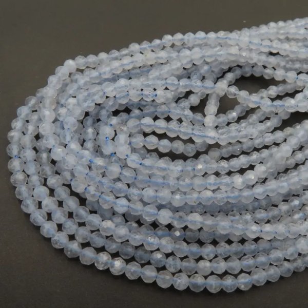 Chalcedon niebieski fasetowany kula 3,3 mm (sznur)
