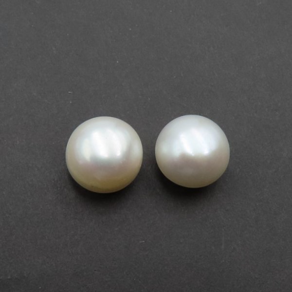 Perła hodowana (nawiercona) biała 10-10,5 mm (para lub 10 par) okrągła (3A)