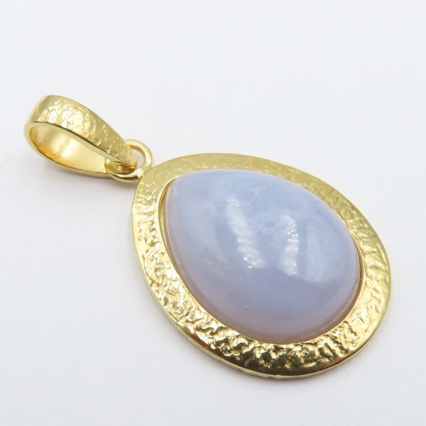 Chalcedon i srebro złocone młotkowane - zawieszka 