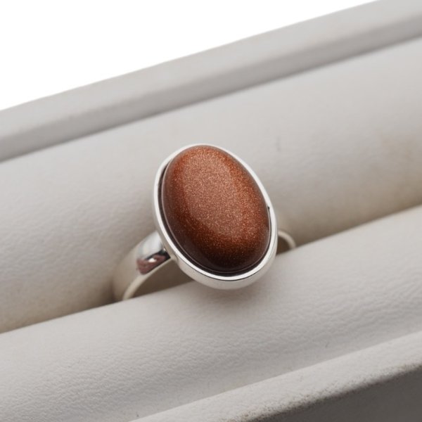 Piasek Pustyni i srebro - pierścionek owal (Rozmiar Jubilerski 13)