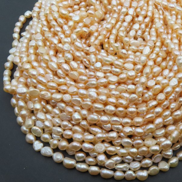 Perły Naturalne Hodowane różowe 5-6 mm nr 263 (sznur)