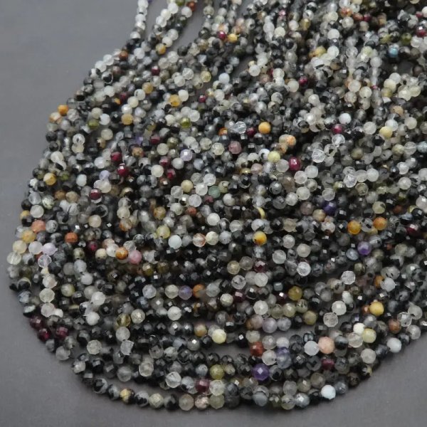 Mix kamieni - fasetowane kulki 3,5 mm (sznur)