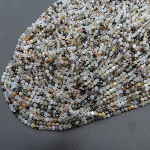 Mix kamieni - fasetowane kulki 3,5 mm (sznur)