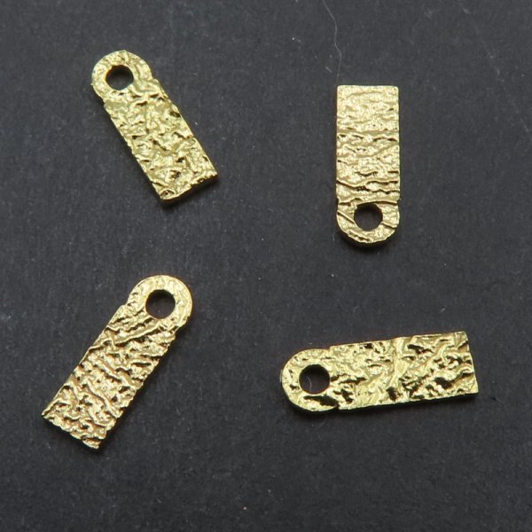 Srebro Ag Złocone - blaszka prostokątna młotkowana 8x2,8mm