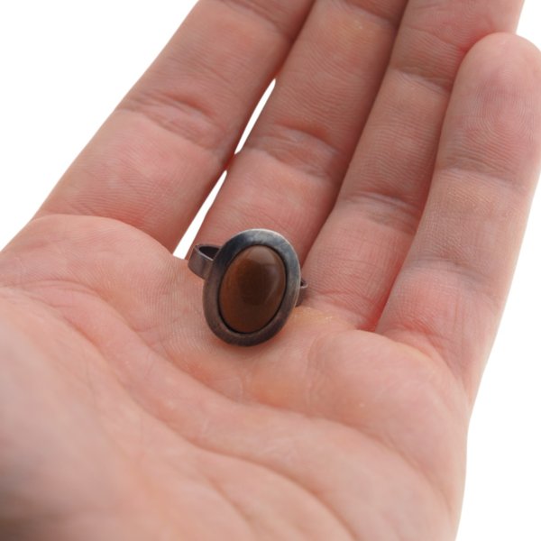 Piasek Pustyni i srebro oksydowane - pierścionek owal (Rozmiar Jubilerski 15)