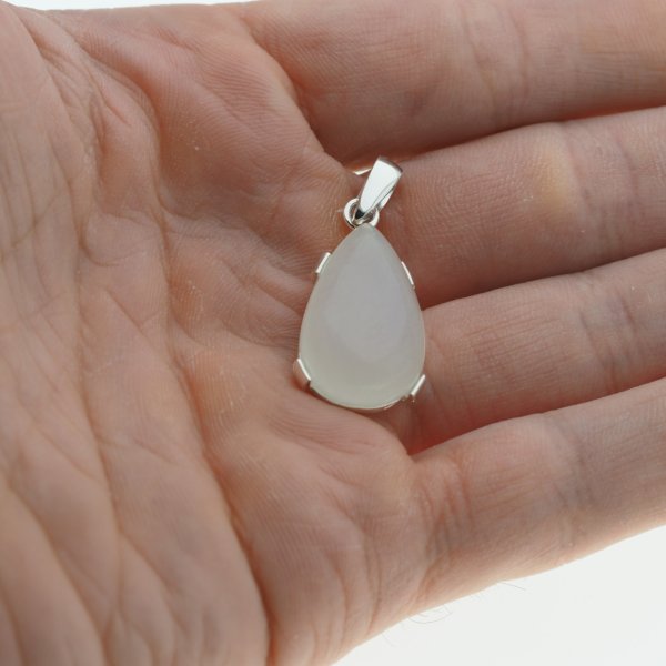 Kamień Księżycowy i srebro - zawieszka łza