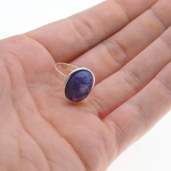 Czaroit i srebro - pierścionek