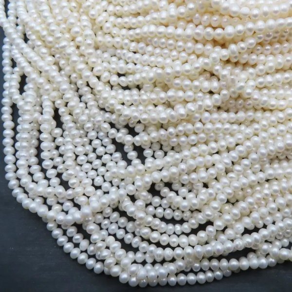 Perły Naturalne Hodowane białe 3-4 mm nr 312 (sznur)