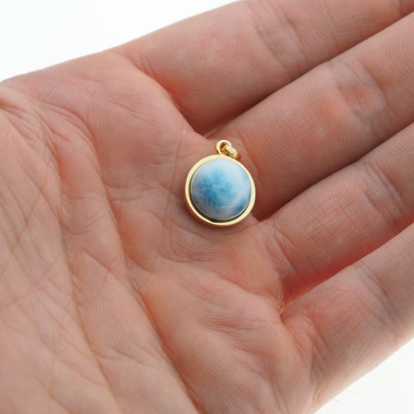 Larimar i srebro złocone - wisiorek okrągły