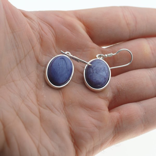 Czaroit w srebrze - kolczyki owale