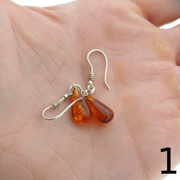 Bursztyn koniakowy i srebro - kolczyki łezka (para)