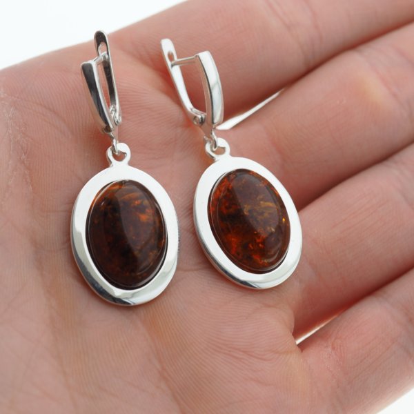 Koniakowy Bursztyn owalny w srebrze - kolczyki