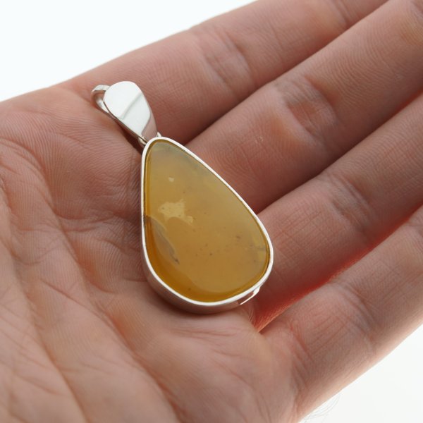 Mleczny Bursztyn i srebro - zawieszka łza