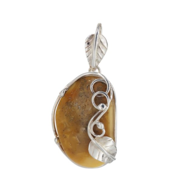 Mleczny Bursztyn i srebro - zawieszka z liśćmi