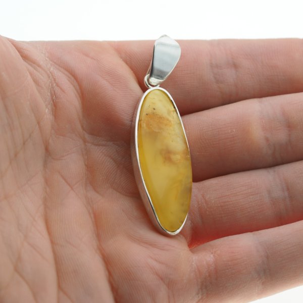 Mleczny Bursztyn i srebro - zawieszka