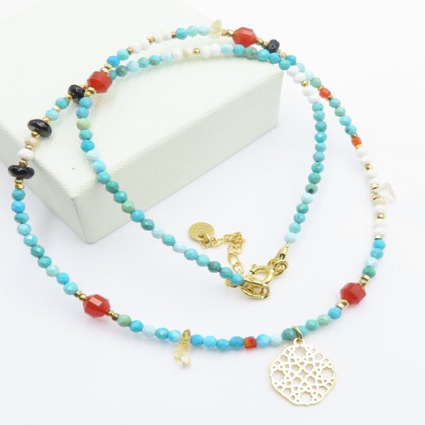 Mix kamieni srebro złocone - naszyjnik z blaszką