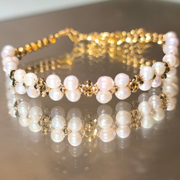 Perły i Hematyt w srebrze złoconym - bransoletka pleciona