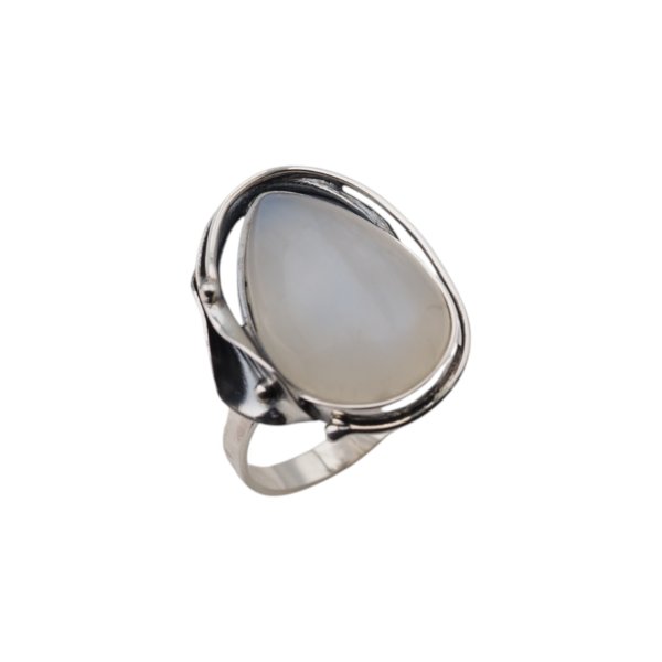 Kamień Księżycowy i srebro oksydowane - pierścionek