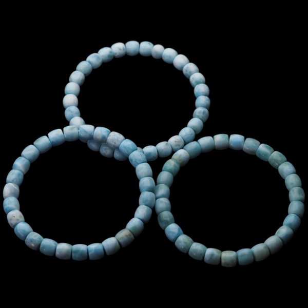 Bransoletka 18,5-19cm na gumce - larimar baryłki 7mm
