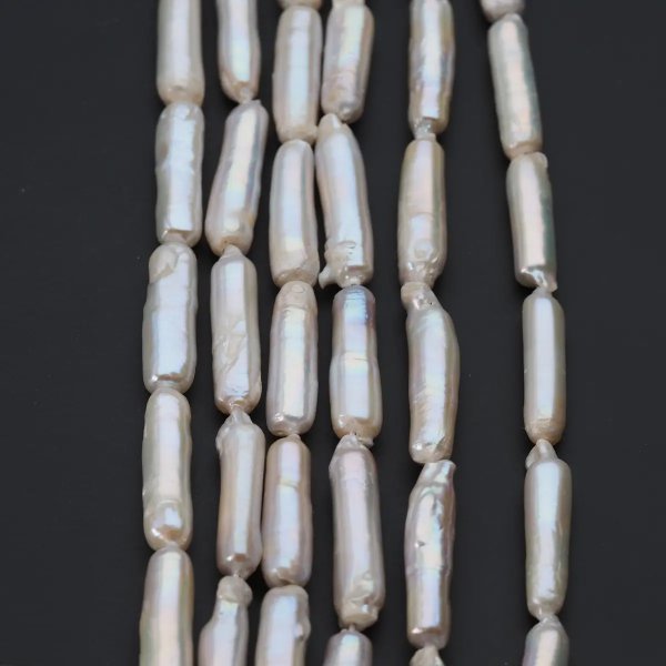 Perły Naturalne Hodowane białe patyczki 6-8x25 mm nr 338(sznur)