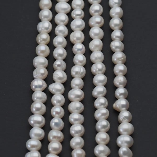 Perły Naturalne Hodowane białe 5-6 mm nr 344 (sznur)