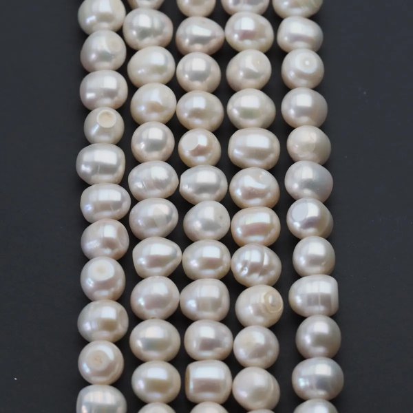Perły Naturalne Hodowane białe 6-7 mm nr 346(sznur)
