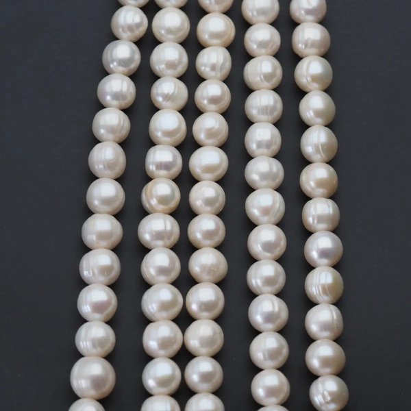 Perły naturalne hodowane białe 8-9 mm nr 350 (sznur)