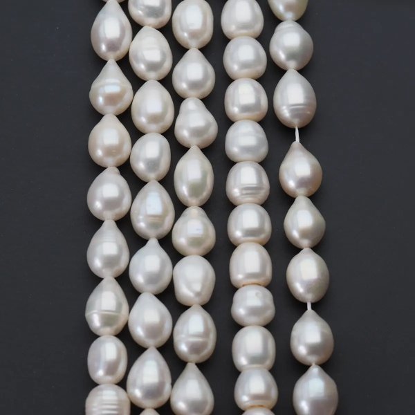 Perły naturalne hodowane białe 8-9 mm nr 354 (sznur)